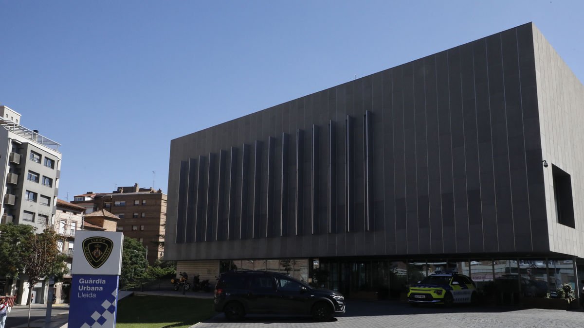 Comissaria de la Guàrdia Urbana de Lleida. - SEGRE