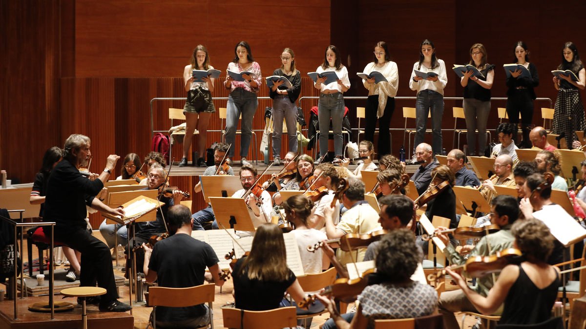 Jordi Savall, de nuevo el viernes en el Auditori en un ensayo abierto. - AMADO FORROLLA