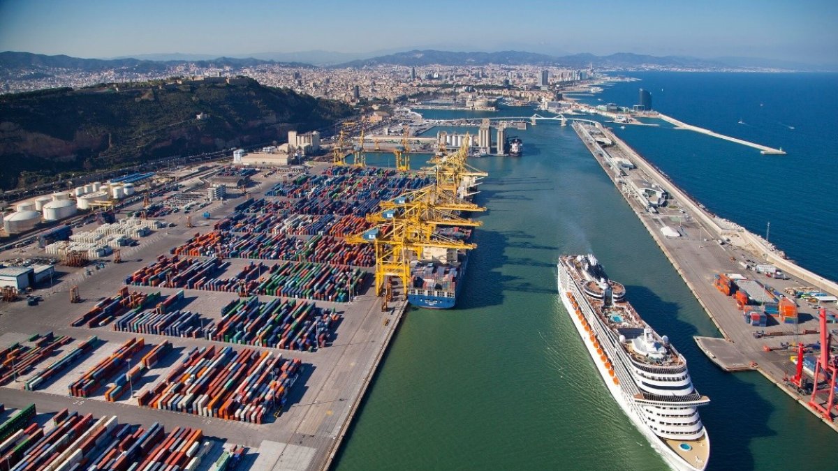 El puerto de Barcelona en una imagen de archivo