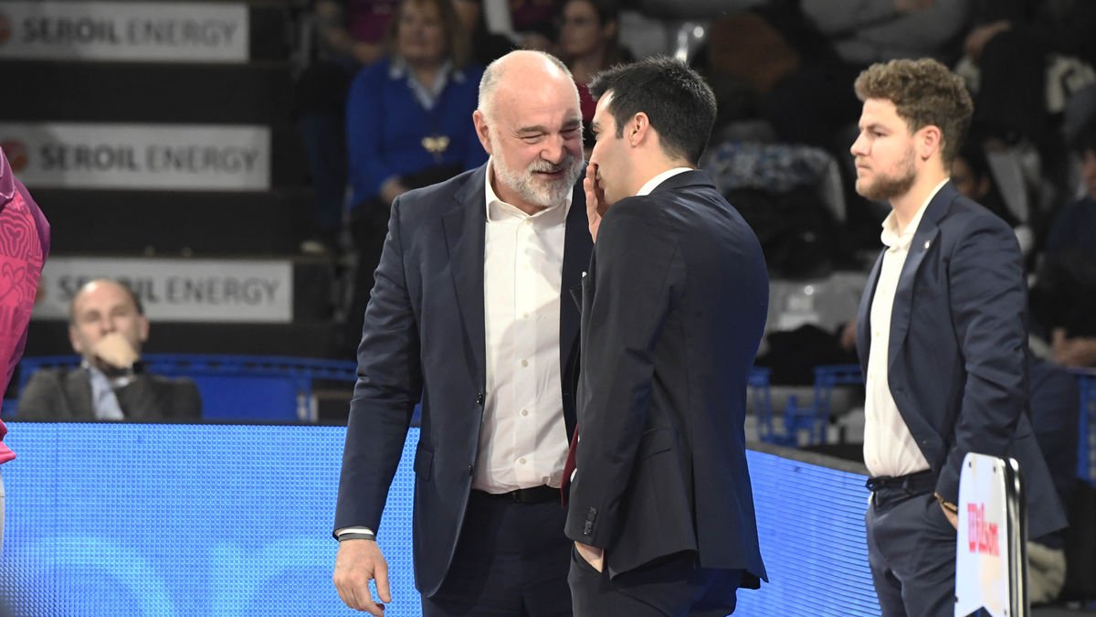 Encuentra conversa amb Pablo Laso, que tornava al Barris Nord. - SANTI IGLESIAS