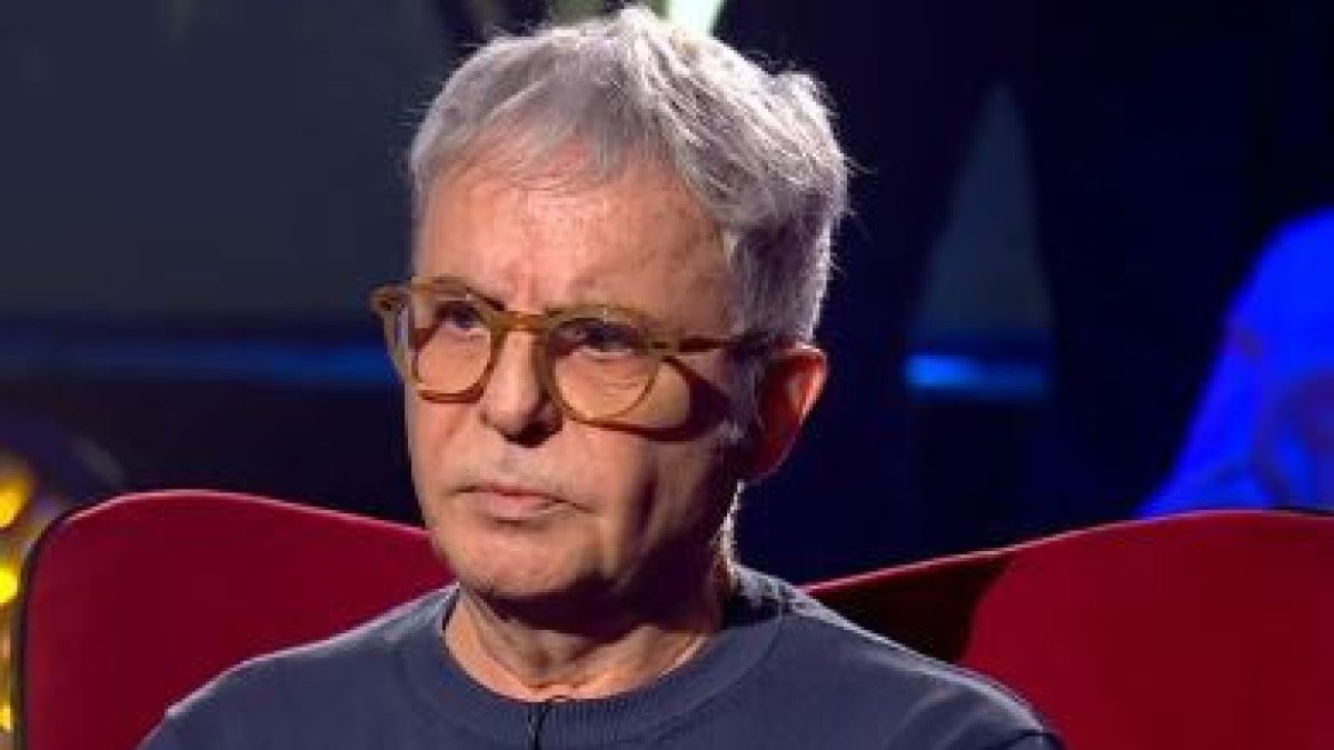 Ferran Torrent se sube 'Al cotxe' - 3CAT