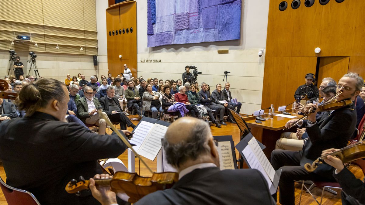 L’entrega dels premis del Consell Social de la UdL va estar amenitzada per un quartet de corda. - JORDI ECHEVARRIA