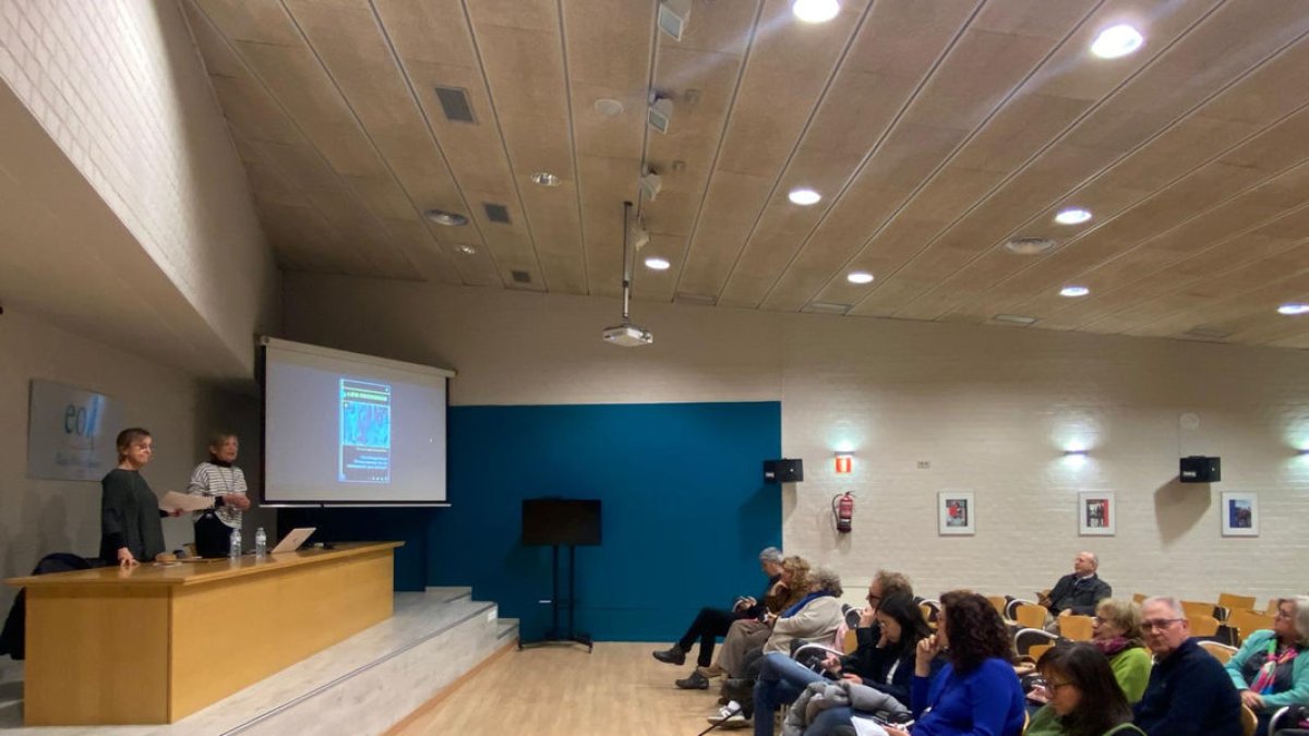 L'Escola Oficial d'Idiomes s'afegeix al centenari de Jaume Magre