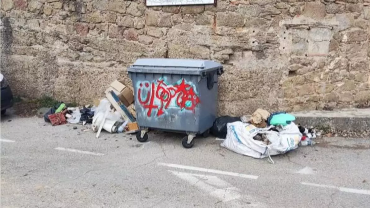 El punto de recogida de basura clausurado en la zona de Querol. - CONSELL DEL SOLSONÈS