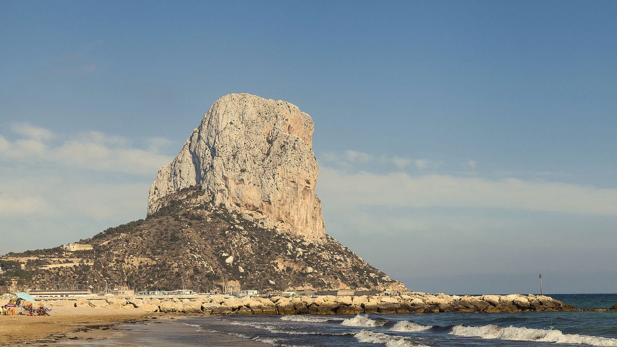 Un penyal vora la mar - WIKIPEDIA