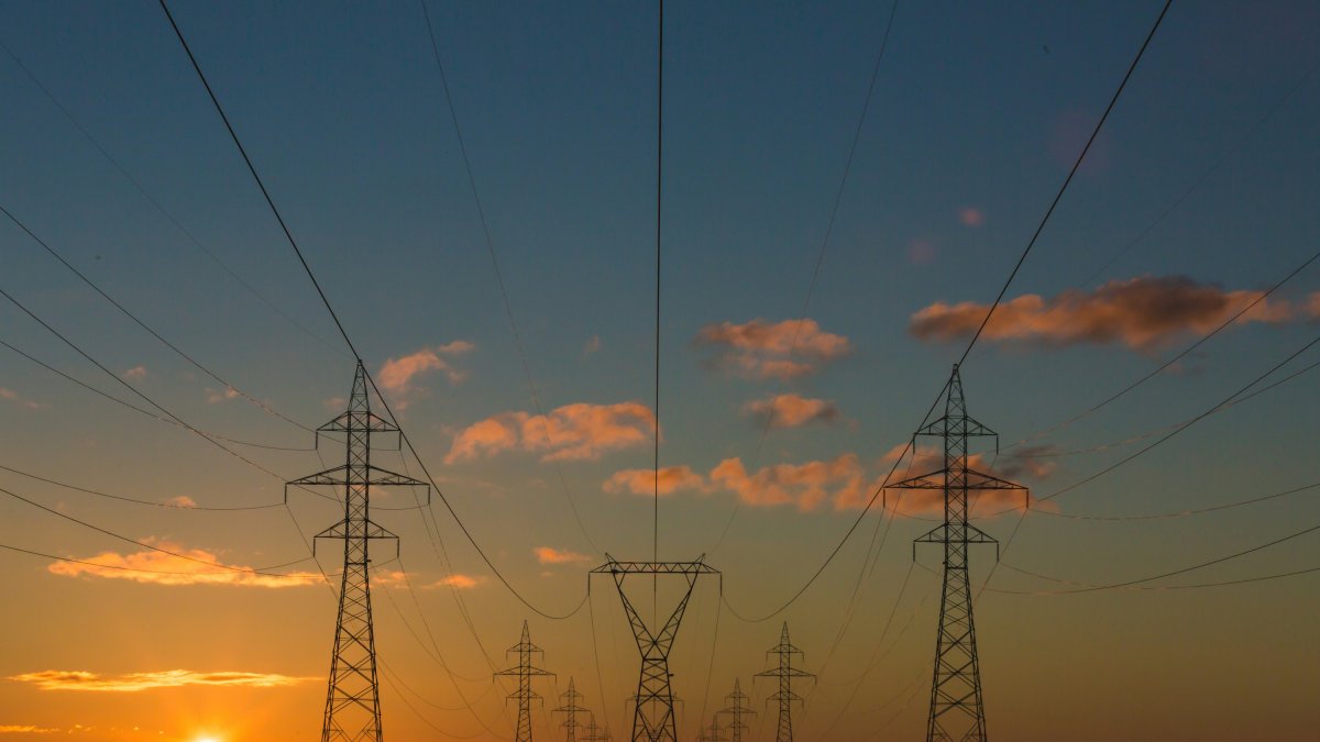 Línies d’alta tensió.