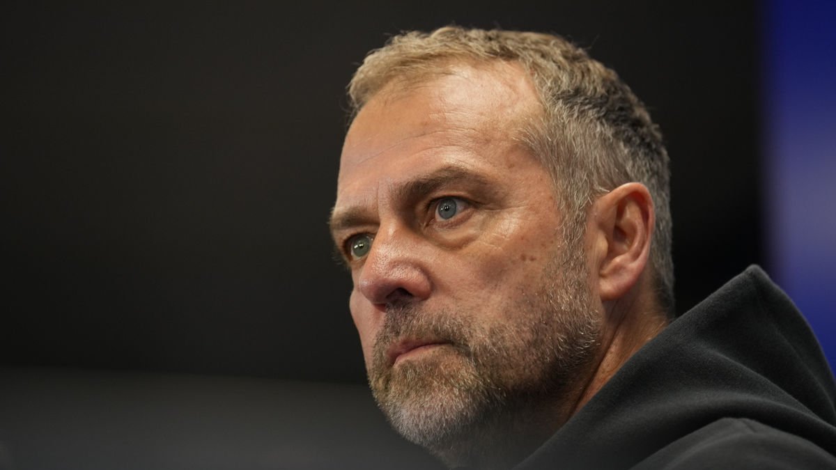 Hansi Flick, ahir en la compareixença davant dels mitjans. - EFE