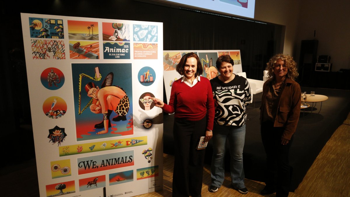 La directora del Animac, Carolina López; la vicepresidenta del IEI, Estefania Rufach; y la concejala de Cultura del ayuntamiento de Lleida, Pilar Bosch, durante la presentación de la 29.ª edición de la Mostra Internacional de Cinema d'Animació de Catalunya.