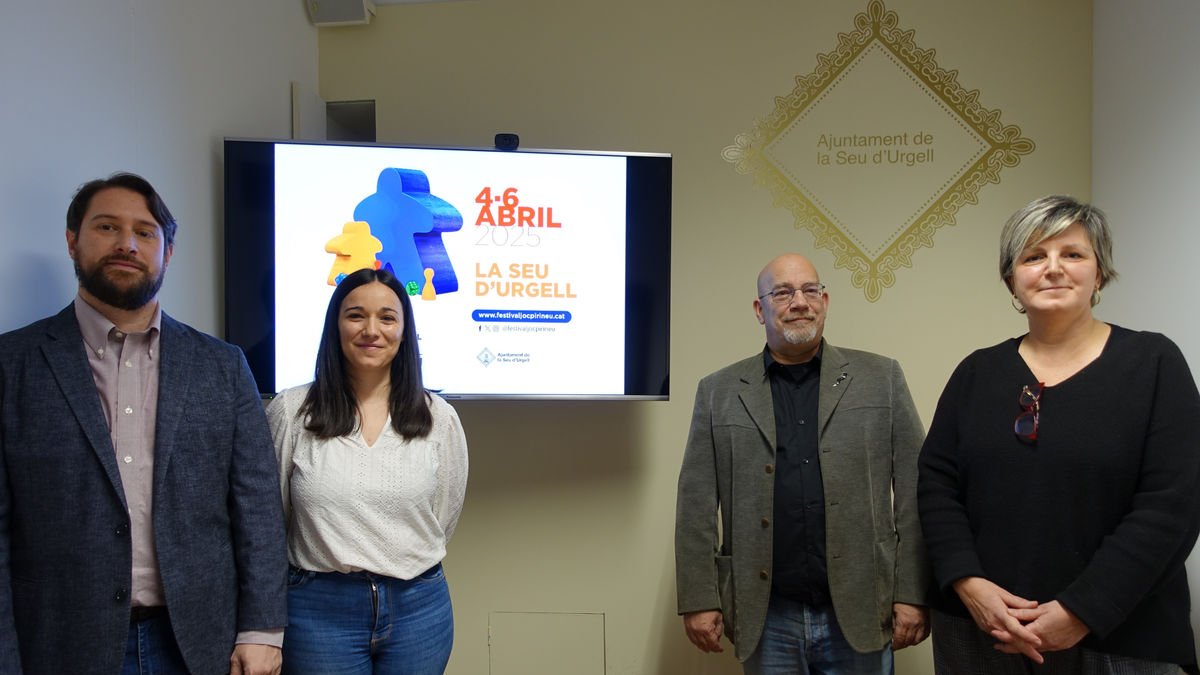 Marc Travé, Christina Moreno, Pablo Giménez y Gemma Tó, en la presentación de ayer. - C.SANS