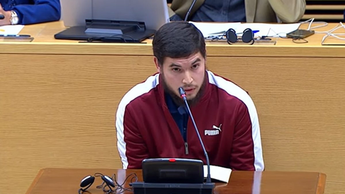 Mohamed Houli, este jueves en la comisión del 17-A del Congreso.