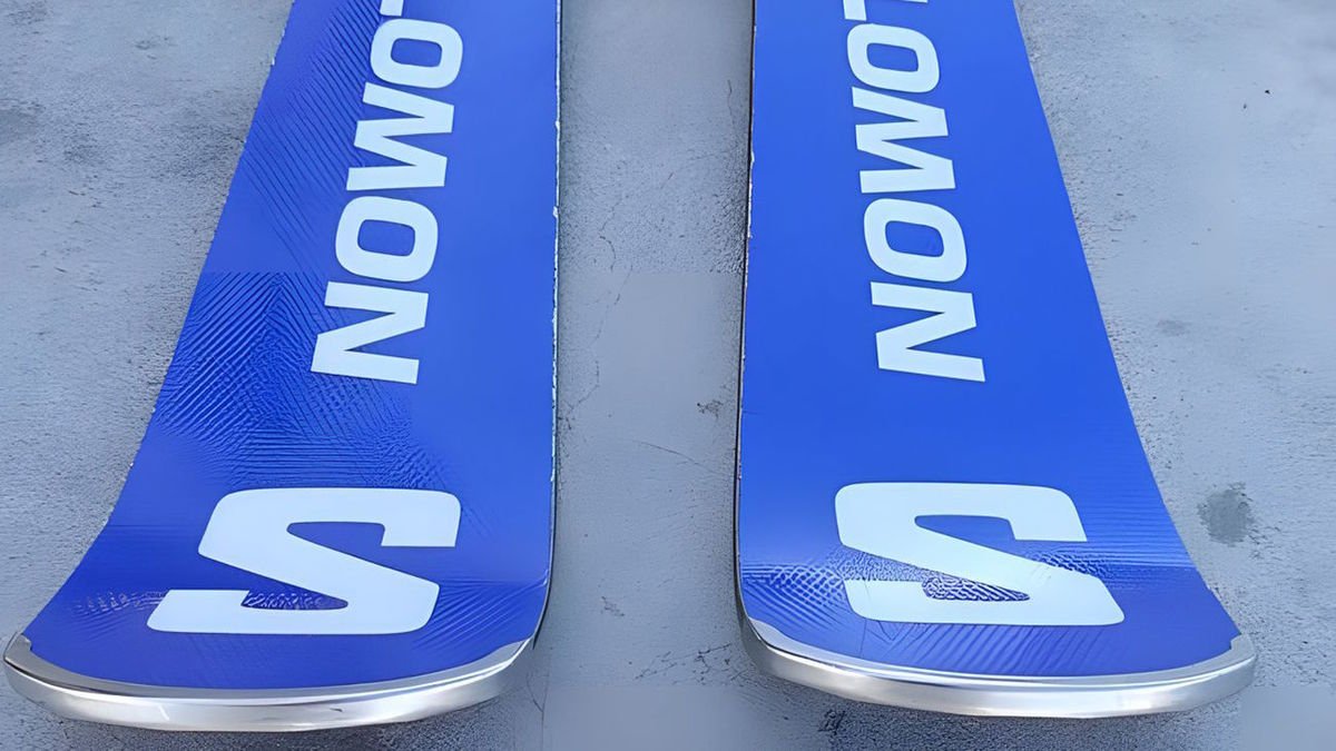 Es esquís Salomon metudi ara venda en Wallapop per 400 èuros. - WALLAPOP