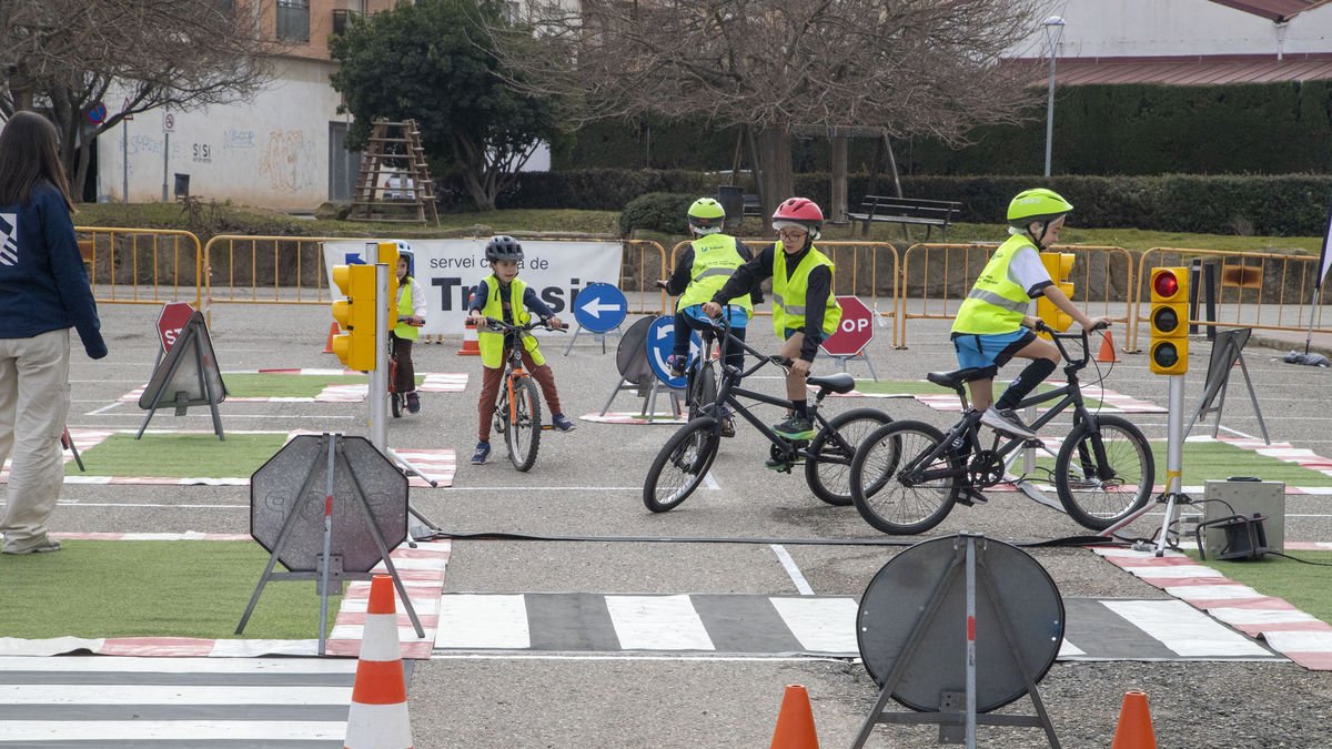 La fira de vehicles ha habilitat un parc d’educació viària per als més joves. - LAIA PEDRÓS