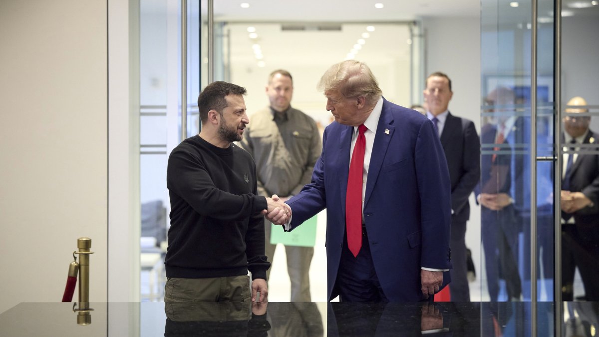 Imagen de la reunión que mantuvieron Zelenski y Trump en septiembre pasado en Nueva York. - EUROPA PRESS / CONTACTO / UKRAINE PRESIDENCY