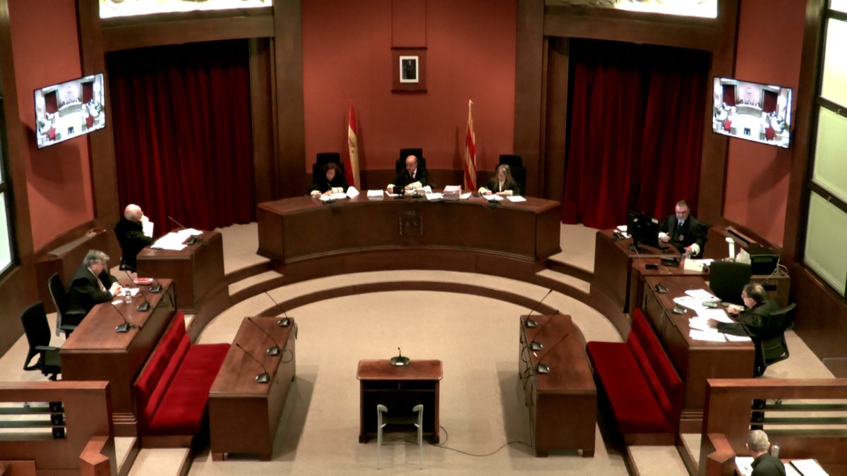 Una vista del judici.