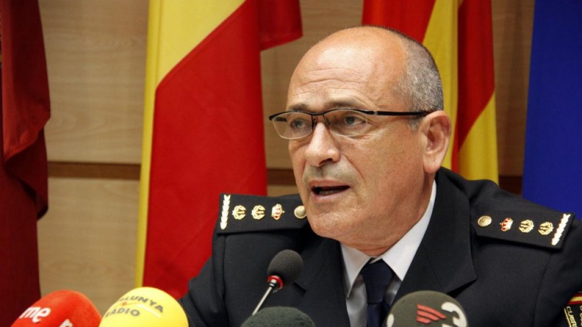 L’excomissari Juan Fortuny, en un acte de la Policia Nacional a Lleida el 2015. - LAURA CORTÉS/ACN