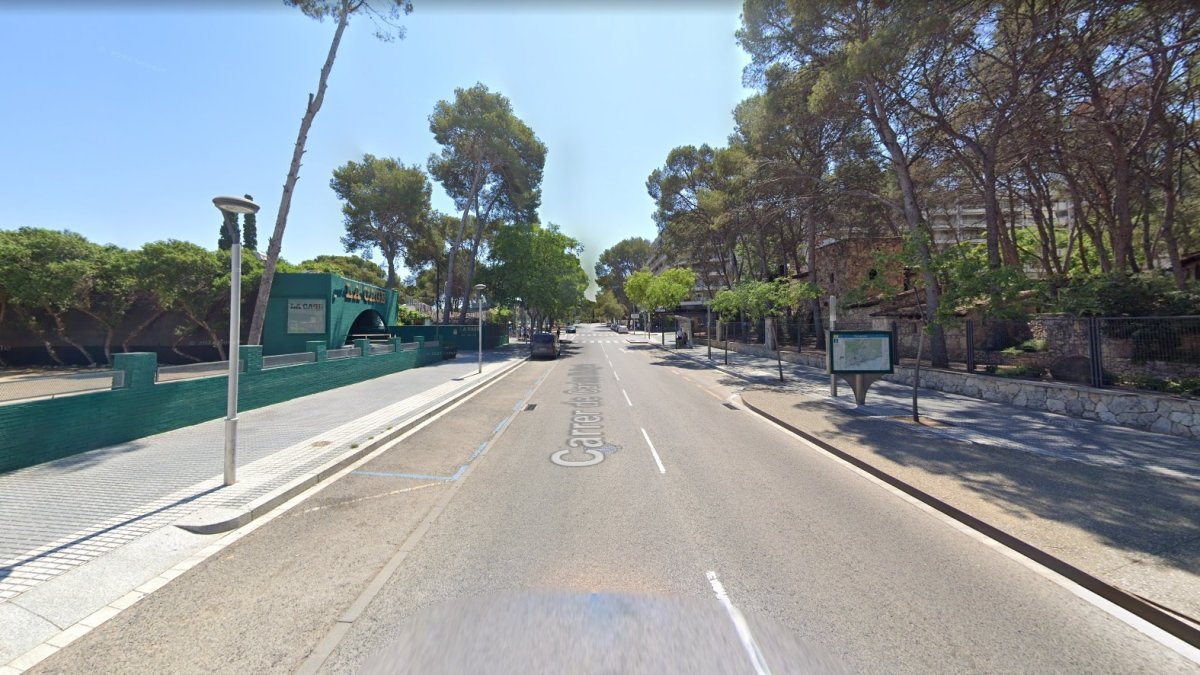 Los hechos ocurrieron en la calle Carles Buïgas, cerca de una discoteca. - GOOGLE MAPS