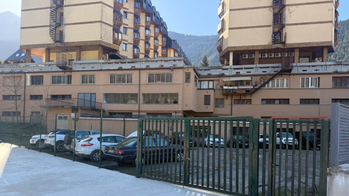 Eth pati dera escòla Garona.