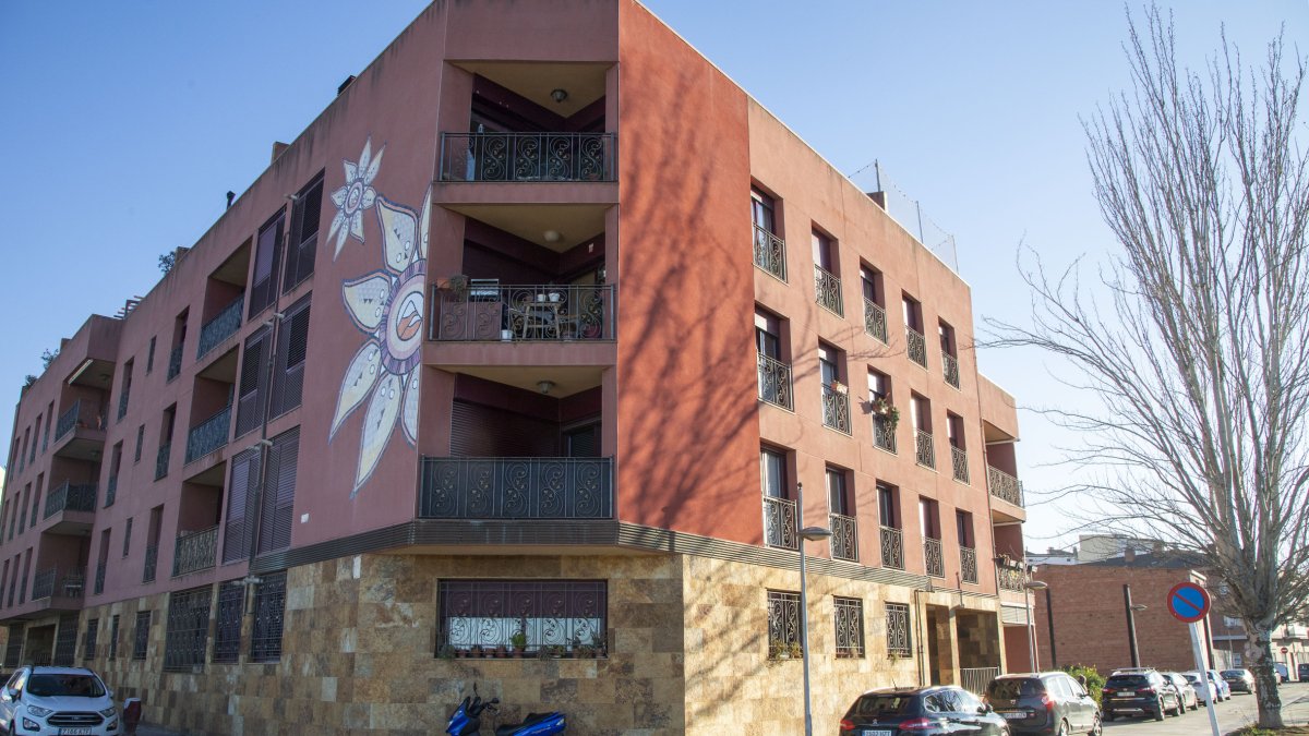 Vista del carrer Ferrocarril de Tàrrega, on van ocórrer els fets. - LAIA PEDRÓS