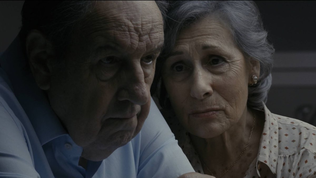 Josep Maria Pou y Carme Sansa, en el papel de Pujol y Ferrusola. - MINORIA ABSOLUTA