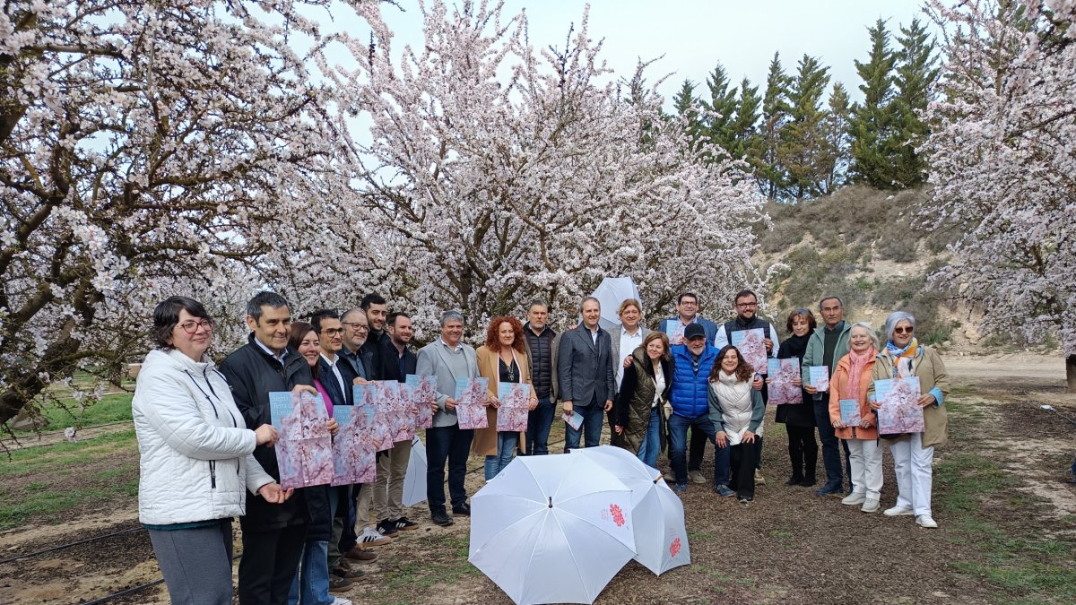 Los responsables del proyecto, en el que participan veinte municipios, en la presentación de ayer. - CONSELL COMARCAL DEL SEGRIÀ