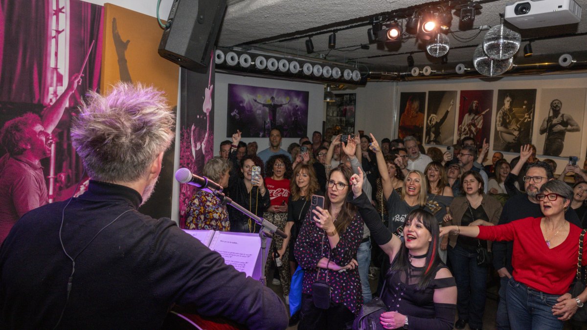 La sala Tocata, el pasado viernes con Shuarma, líder de Elefantes. - RAFA ARIÑO