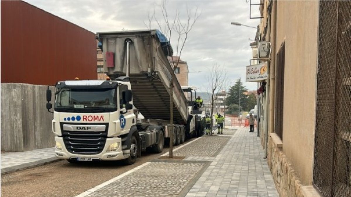 Pavimentación de varias calles - A. B. B