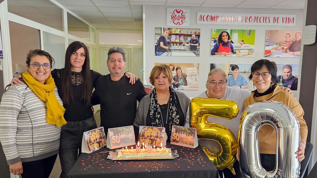 Coordinadores de Acudam, en Mollerussa, celebran conjuntamente sus 50 años de compromiso. - ACUDAM