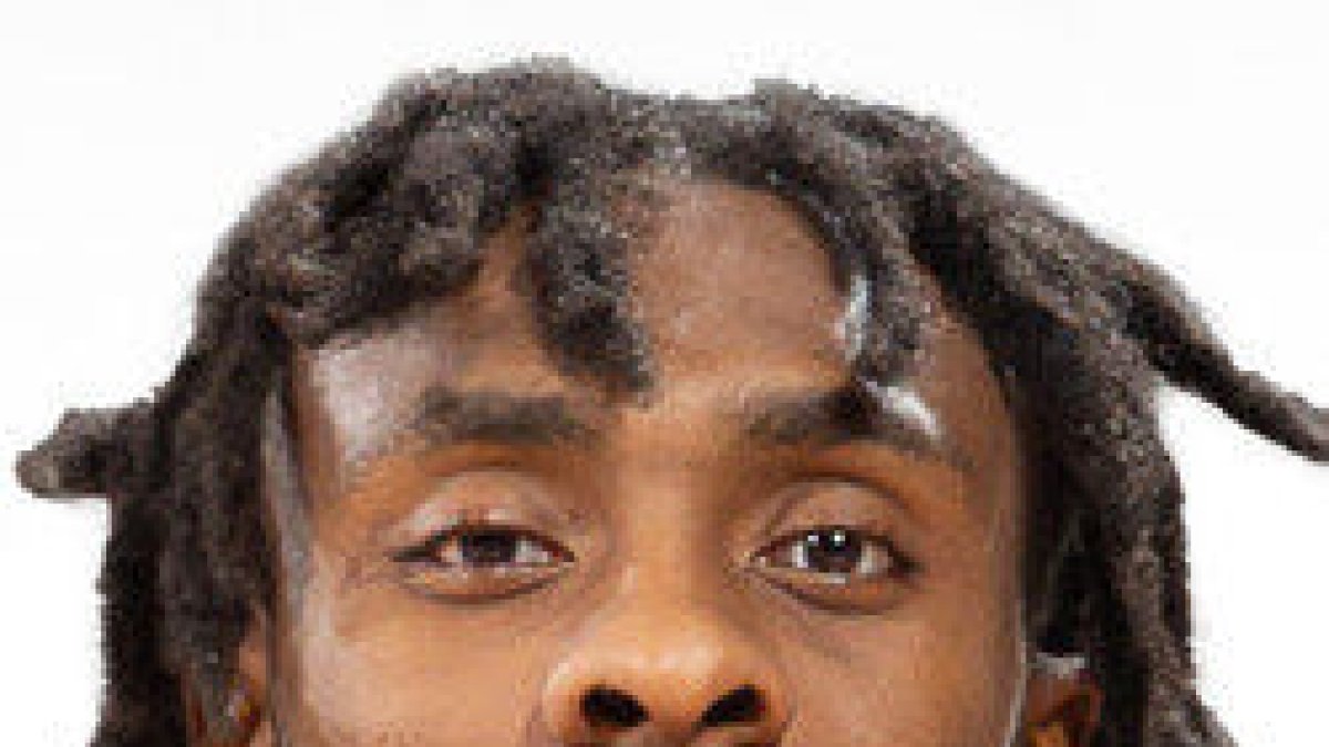 Jame Batemon, durante el entrenamiento del pasado miércoles. - SEGRE / FREEPIK