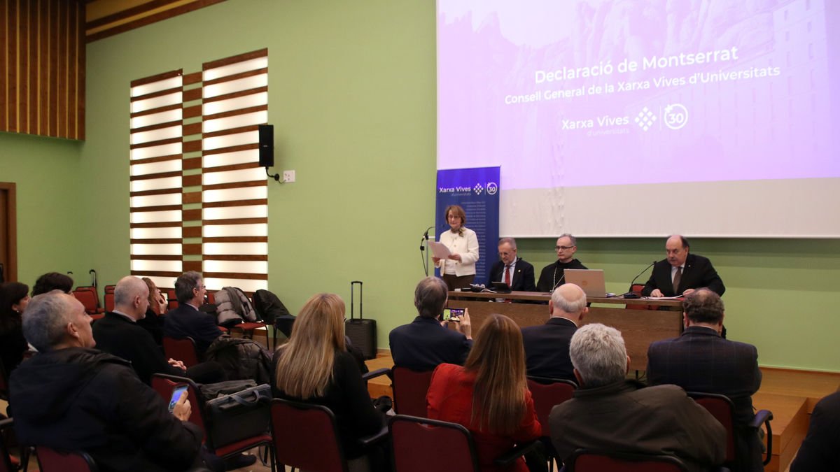Lectura del manifest de 22 universitats a favor del català. - LAURA BUSQUETS/ACN