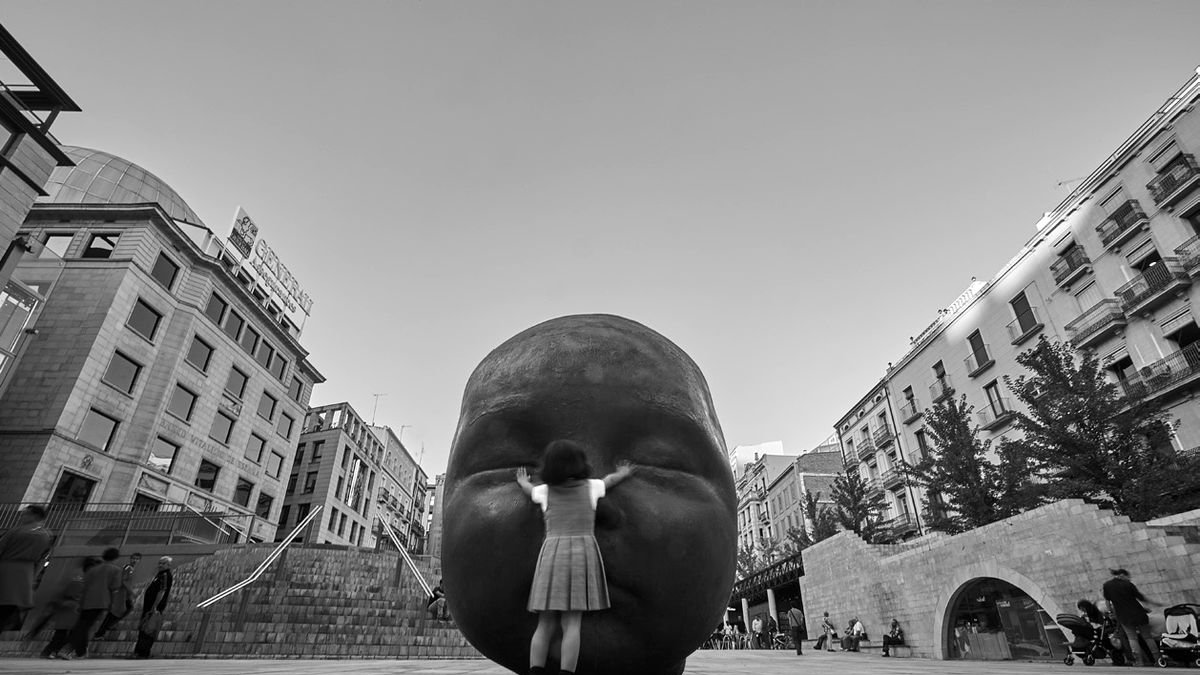 La Nena que va contactar amb la Nit (Lleida)