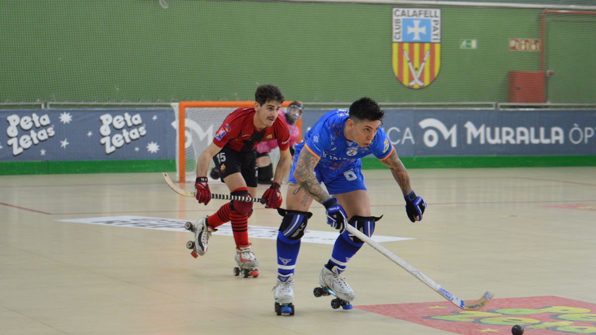 Darío Giménez, en una acció del partit davant del Reus. - SEBAS MONCUSÍ