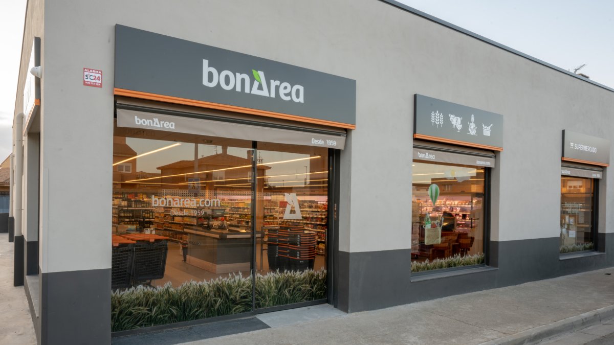 La tienda de BonÀrea inaugurada en Pedrola, en Zaragoza.