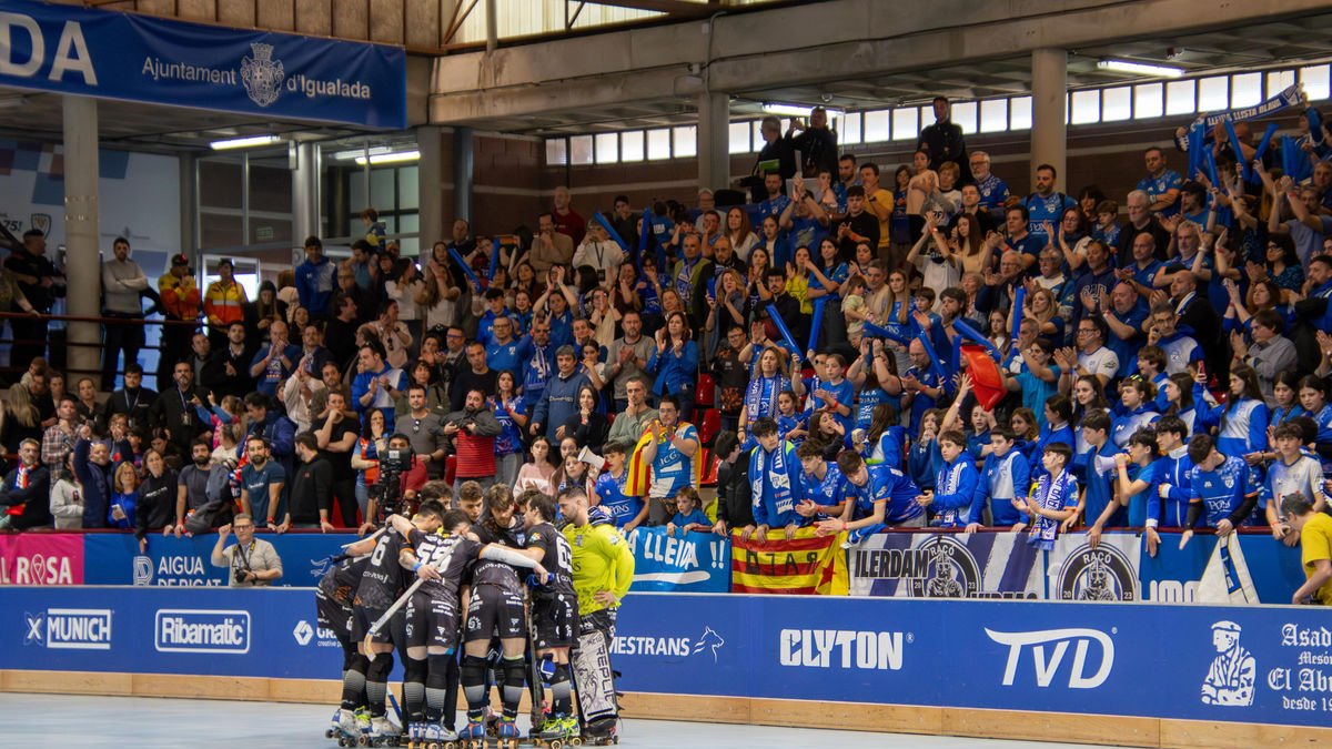 Trescientos seguidores leridanos animaron en todo momento a los jugadores del Pons Lleida. - ANIOL MORAL