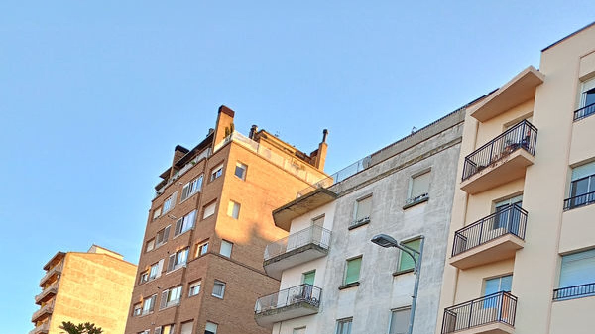 Binèfar ha passat a costejar la recollida dels residus urbans. - E.B.D.