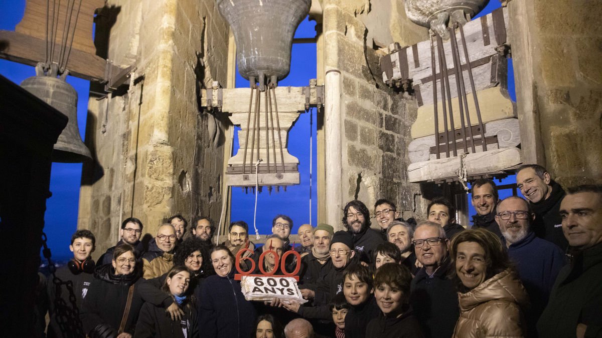 Los Campaners de Cervera celebraron ayer los 600 años de las campanas Seny Major y la Carranca. - C.MARSIÑACH