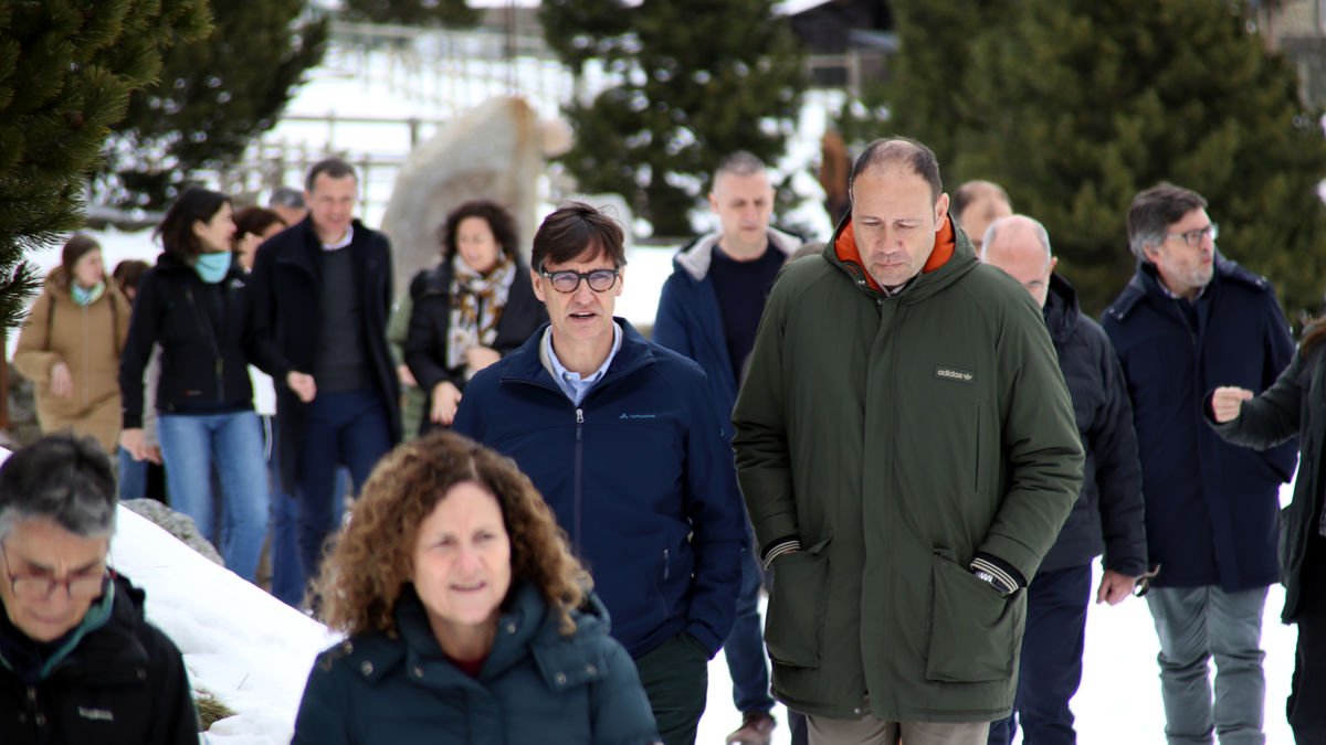 El Govern de Salvador Illa, reunit a la Vall de Núria. - ACN
