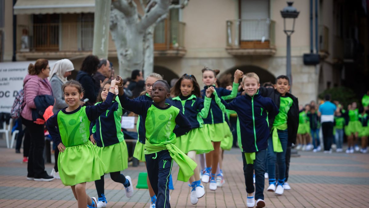 Trobada sardanista escolar a Balaguer - A. A.