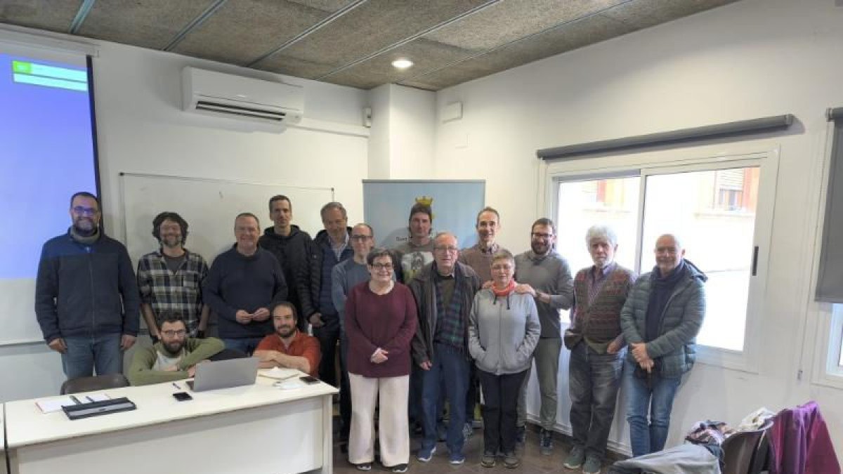 Els membres de la comunitat energètica reunits dissabte. - CEDIDA