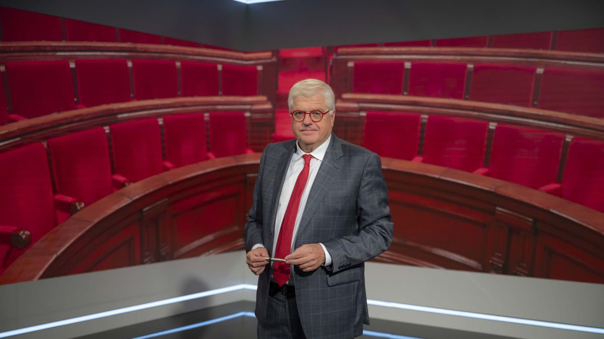 Artur Mas visita ‘Aquí parlem’ - RTVE
