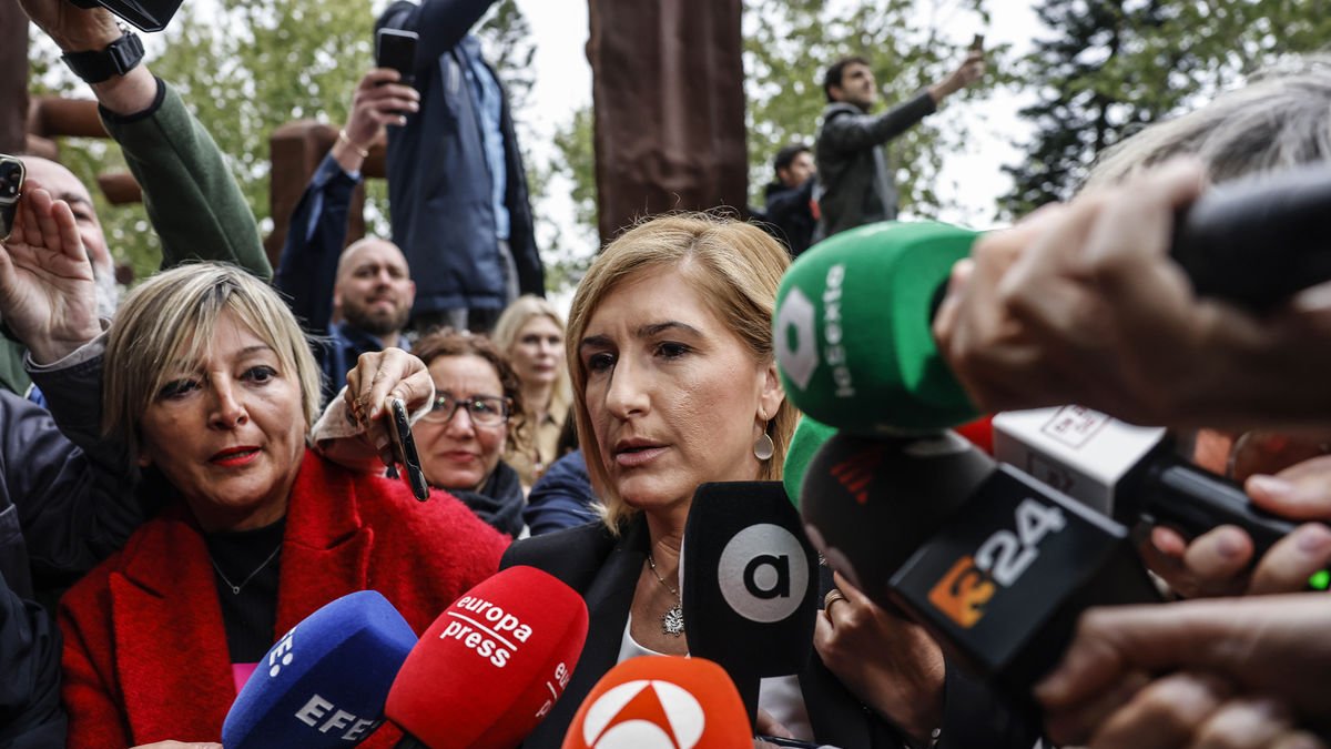 L’exconsellera de Justícia i Emergències Salomé Pradas, a l’arribar a declarar al jutjat. - EUROPA PRESS