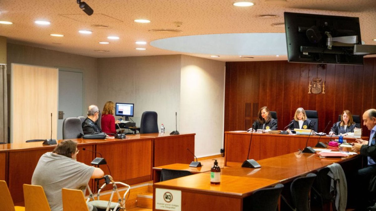 El condemnat, durant el judici celebrat l’octubre del 2023 a l’Audiència de Lleida. - SEGRE