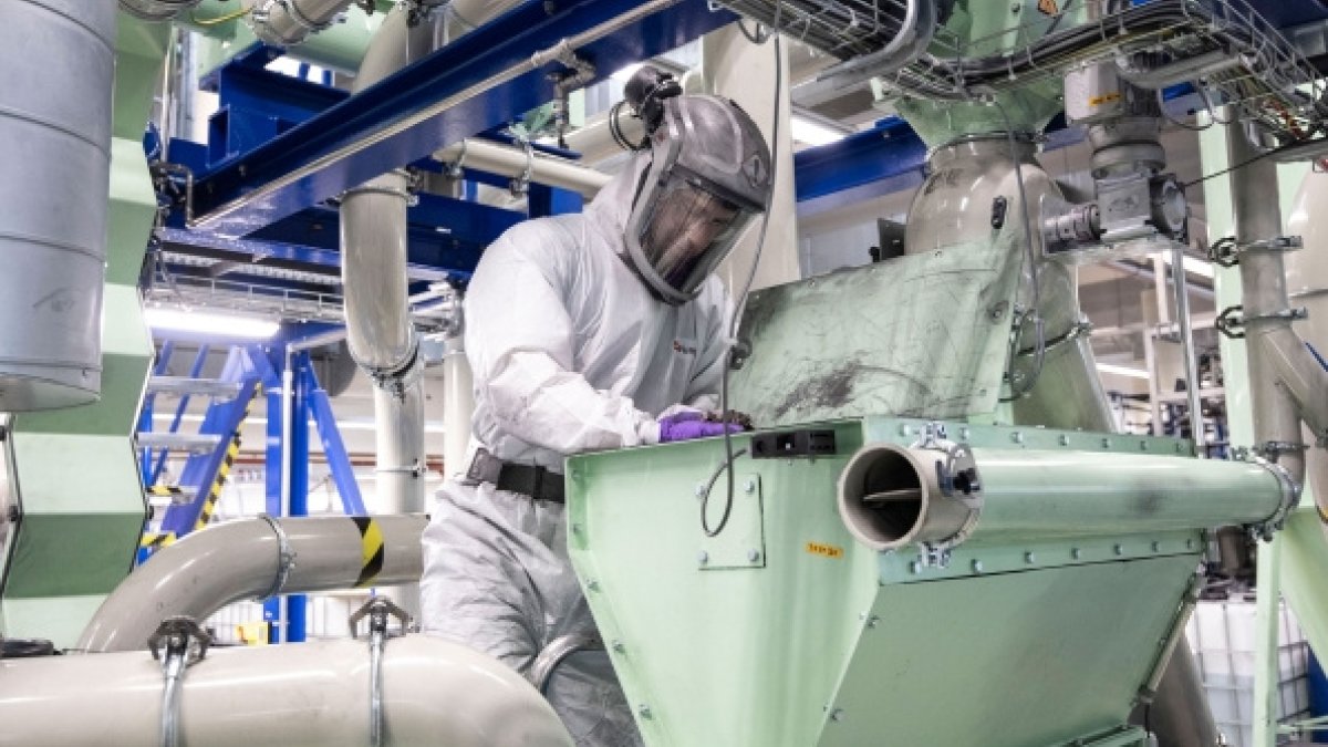 Porsche pretén recuperar valuoses matèries primeres de les bateries d’alt voltatge després del seu ús en vehicles.