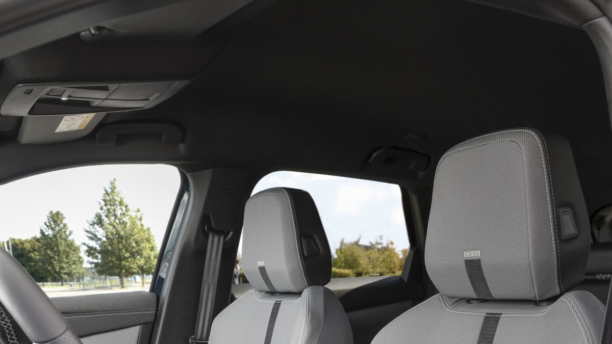 Disseny agosarat i pur, tecnologia punta i molt espai flexible: tot això caracteritza el nou Opel Grandland.