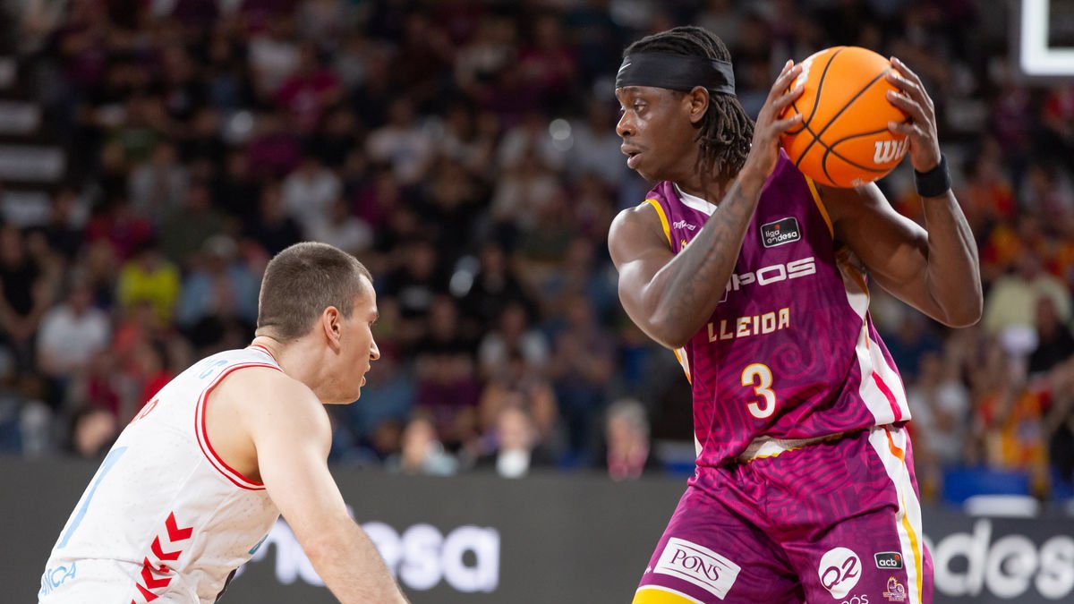 Bropleh recuperó sensaciones en el último partido ante el Breogán. - JAVI ENJUANES