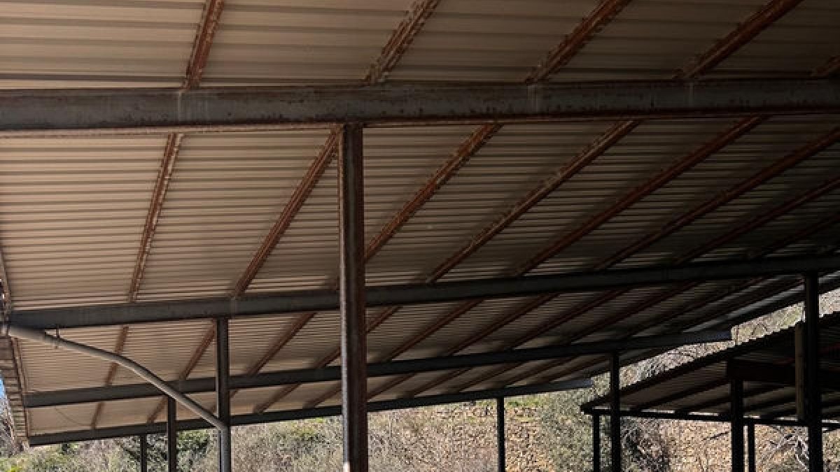 La planta rebrà les dejeccions d’aquesta granja de vaques. - C.SANS