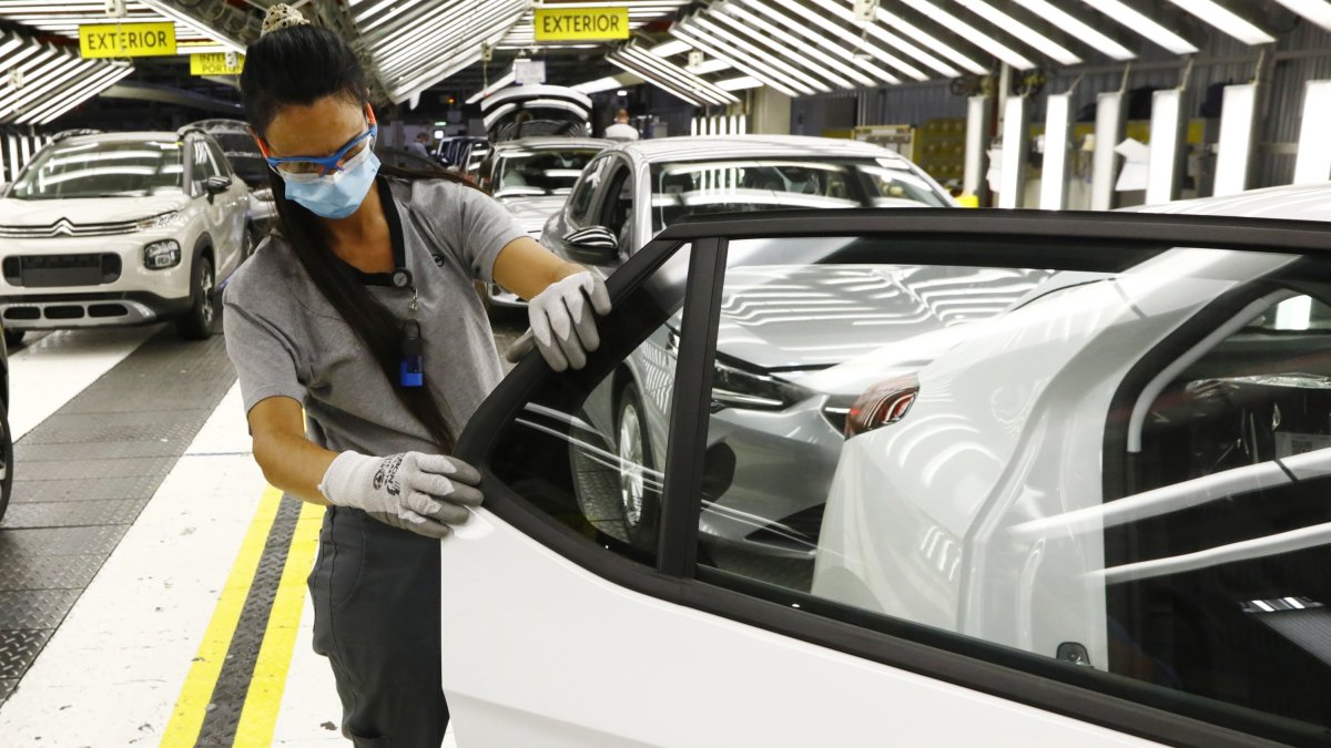 STELLANTIS - Archivo