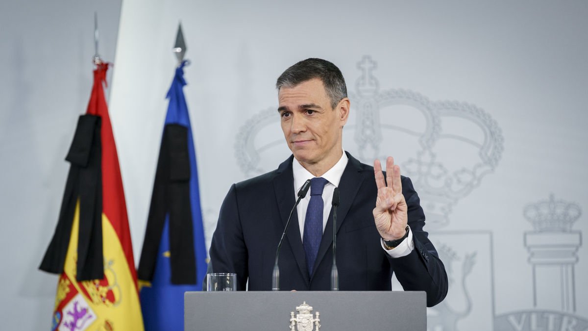 El president del Govern, Pedro Sánchez, ahir en roda de premsa. - A. PÉREZ MECA / EUROPA PRESS
