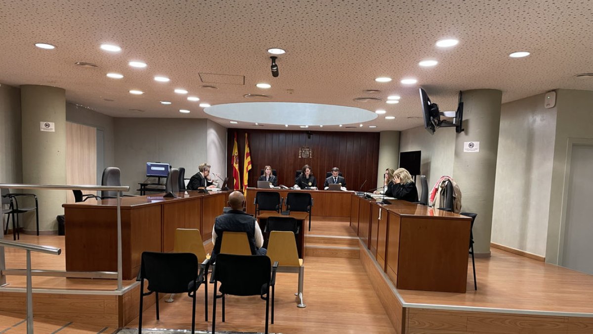 El judici es va celebrar ahir a l’Audiència de Lleida. - A. GUERRERO
