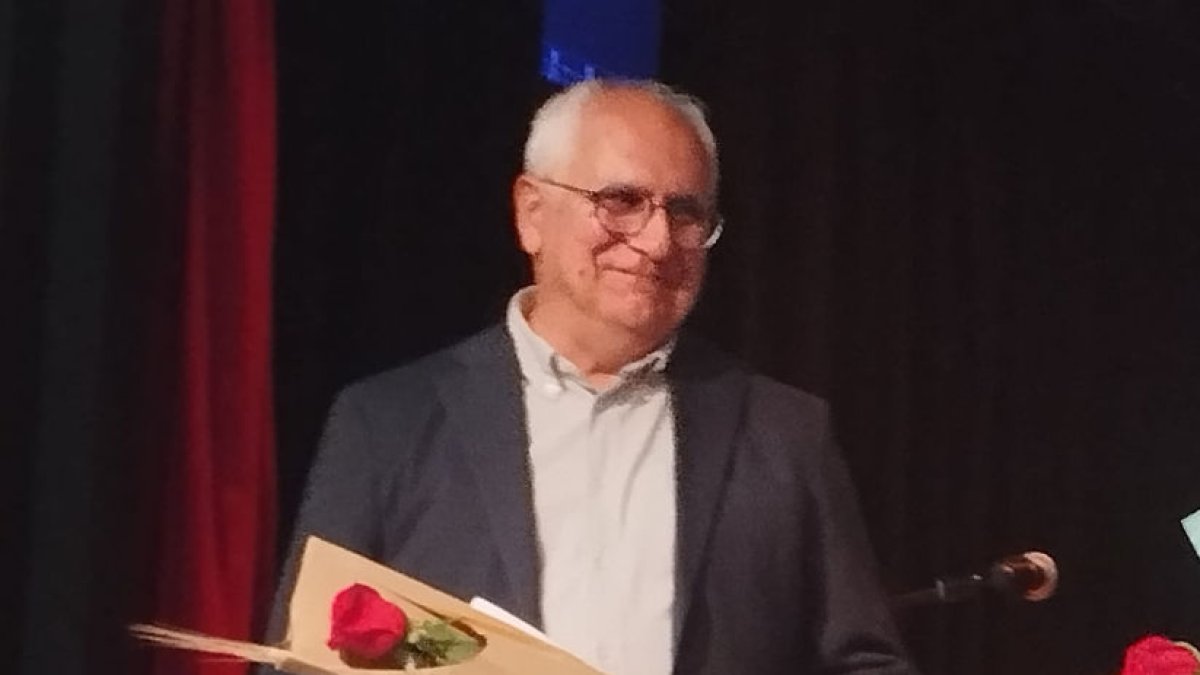 El poeta de Mollerussa Jaume Suau va rebre el premi dimecres.