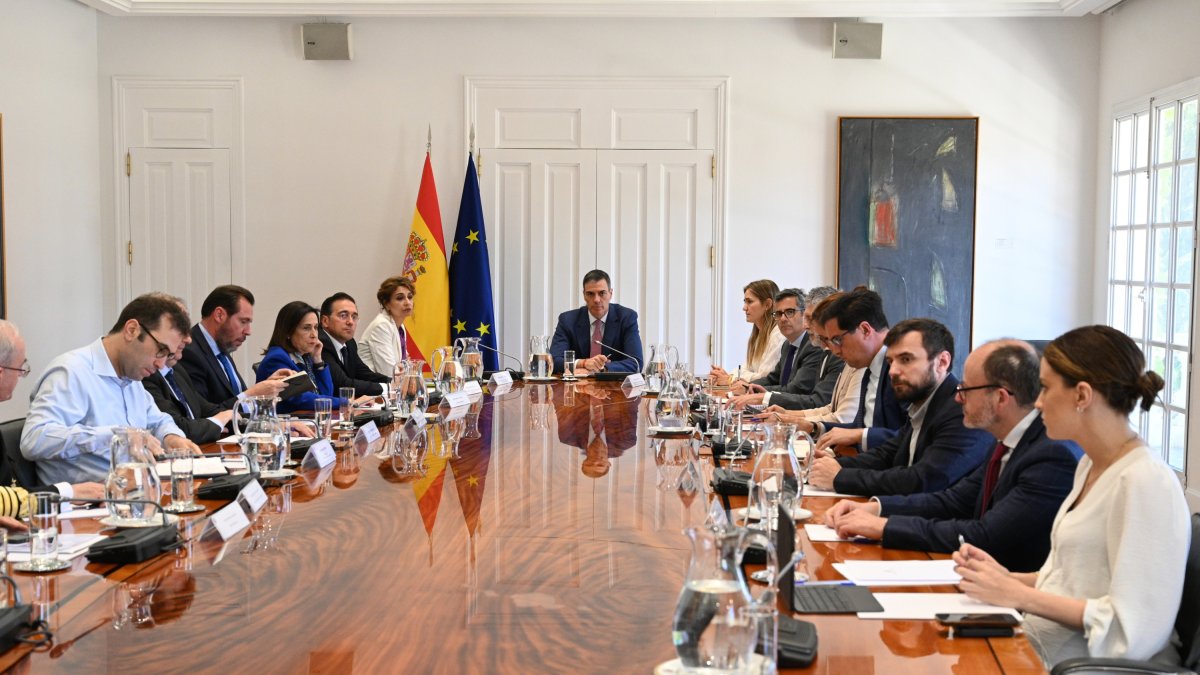 El presidente Pedro Sánchez, presidiendo la reunión del Consejo de Seguridad Nacional por el apagón
